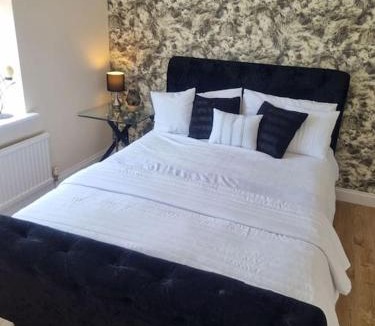 Leicester House | Somers Lodge