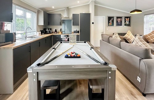 Raywell Ski Chalet | Spa Sensation (Sauna & Hot Tub)