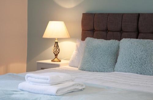 Whalley House | Spacious 3 bedrooms Cottage in Whalley