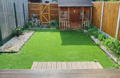 South Ockendon House | Spacious 3BR Home | Fast London Commute | 4minutes walk to station l Parking