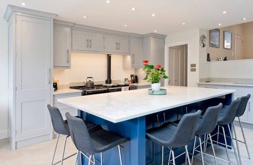 Northcote Cottage | Spacious 4 Bed House, Battersea