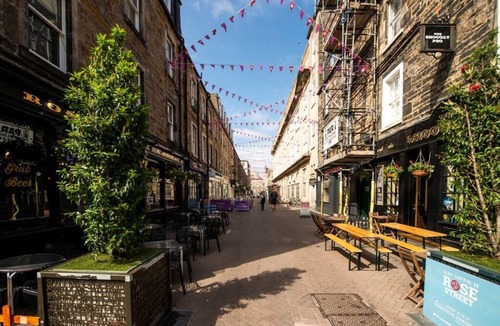 New Town Apartment | Spacious Apartment in Edinburgh's City Centre