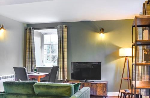 Aysgarth House | Starfall