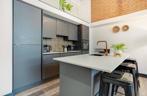 Sheffield Apartment | Stay Angels @ Blonk Street - Luxury 1 bed