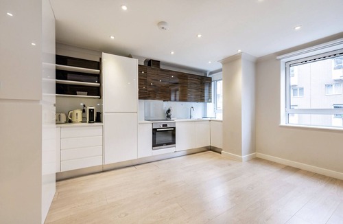 Maida Vale Apartment | Stunning 2 bed-Hosted by Sweetstay