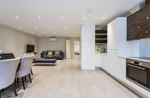Maida Vale Apartment | Stunning 2 bed-Hosted by Sweetstay
