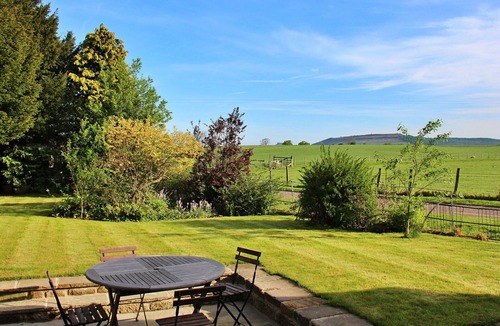Carlton-in-Cleveland House | Stunning villa for 4 people with WIFI, TV and terrace