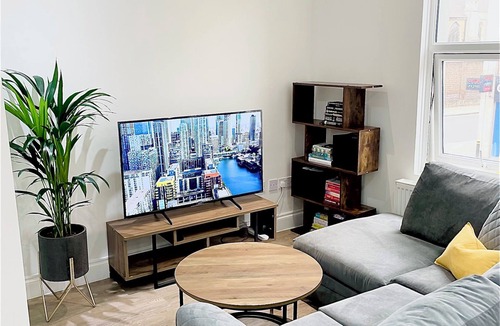 Marylebone Apartment | Stylish Central London 1 Bedroom Flat, 2mins from Marylebone Station