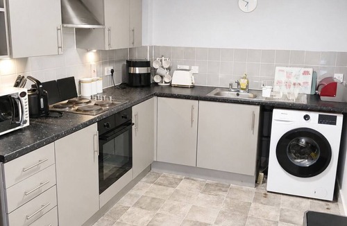 Walsall Apartment | Stylish Duplex in the Heart of Walsall