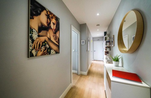 Hackney Wick Apartment | Stylish Flat by Victoria Park