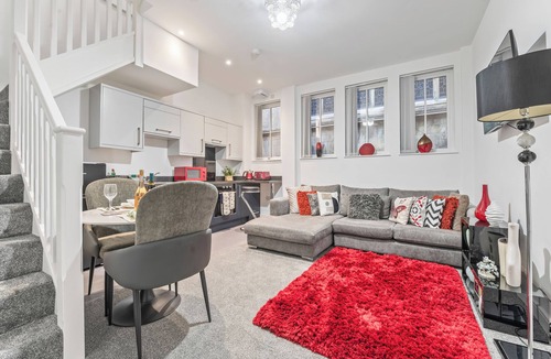 Hull Old Town Apartment | Stylish Hull City Centre Apartment – Pleasant and Cosy 1-Bedroom Stay