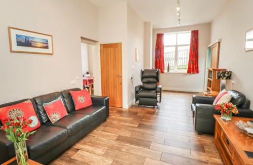 Grosmont House | Sunday Cottage