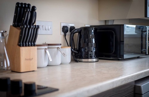 Sunderland Apartment | Sunderland Haven: Modern 4-Bedroom Family Retreat