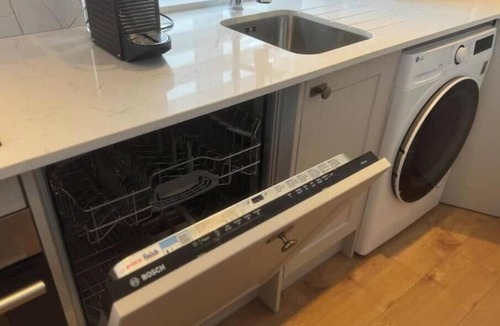 Headington Apartment | Sunny South Park Retreat – Stylish Oxford Flat with Free Parking