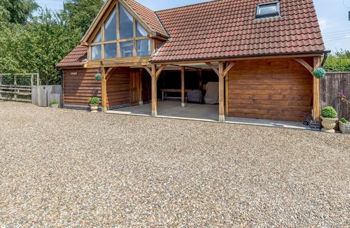Arnold Cottage | SUNSET VIEW, pet friendly, country holiday cottage in Brandesburton