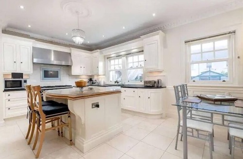 Inveresk House | Superb 5 bedroom Mansion 20mins from City Centre.