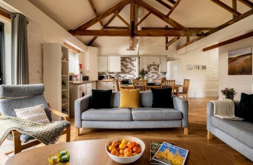 Sculthorpe House | Swallows Nest