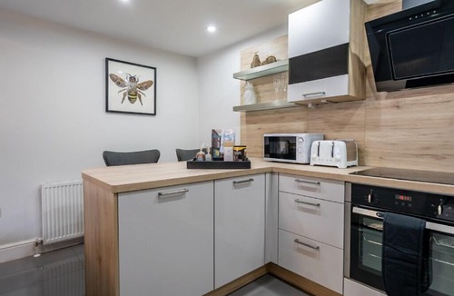 Bootham Apartment | Sycamore Place - 1 - sleeps 3 guests in 1 bedroom
