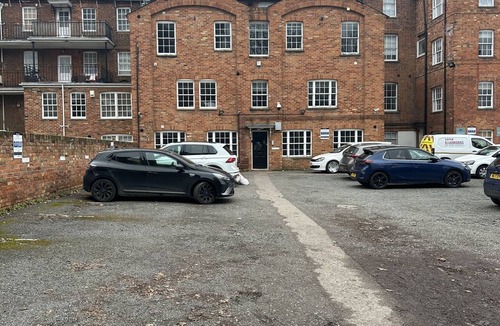Bedford Apartment | Tavistock House, Flat 1