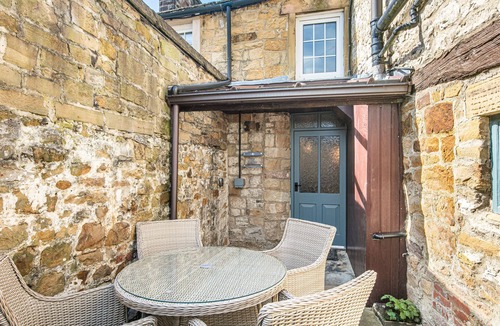 Bakewell Cottage | THE AUBREY, pet friendly, character holiday cottage in Bakewell