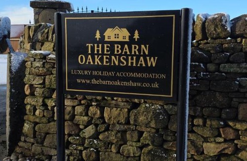 Crook House | The Barn, Luxury Country Home Sleeps 6 Hot Tub Near Durham City & Bishop Auckland