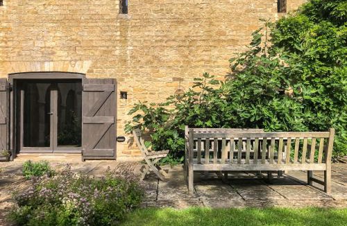 Stamford House | The Barn - Uk51594