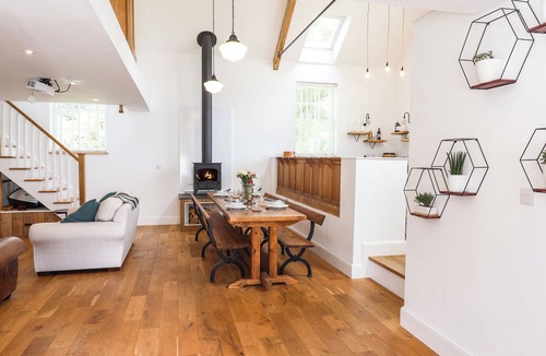 Holestone Moor Cottage | The Chapel
