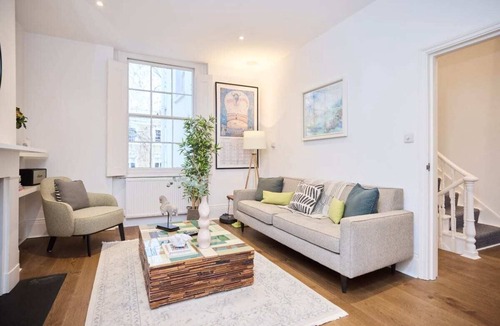 Chelsea Cottage | The Chelsea Classic - Splendid 3bdr House With Terrace