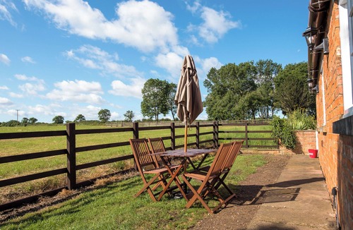 Lincoln Cottage | The Coach House - UKC8853