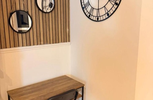 Mill Road Apartment | The Coral Stay By Cambridge Central Station