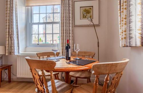 Hedley on the Hill House | The Cottage