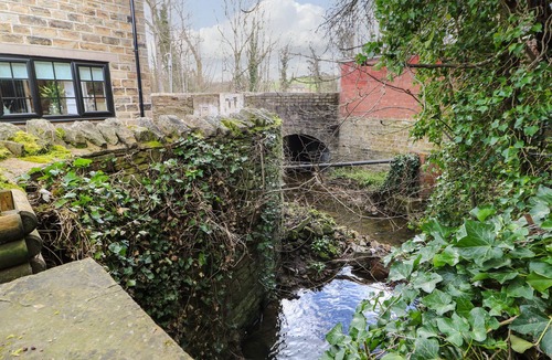Silkstone Cottage | THE COTTAGE, pet friendly, character holiday cottage in Silkstone