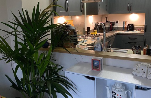 Tamworth House | The Cottontail-Optional Hot Tub Standard Private Room Free Continental Breakfast