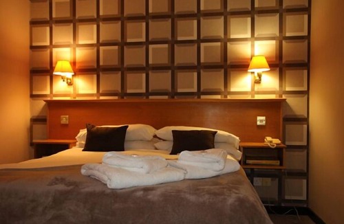 Carnforth Hotel | The County Lodge