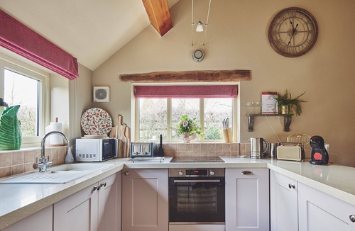 Hollington Apartment | The Couple's Retreat