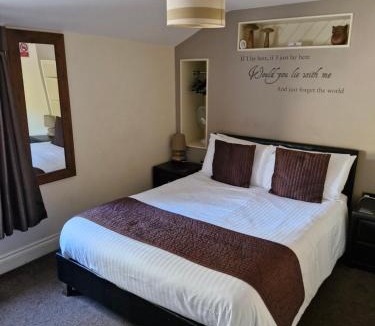 Thrapston House | The Court House Inn