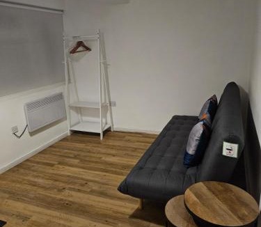 Higham Ferrers Apartment | The Dell - Rushden Lakes