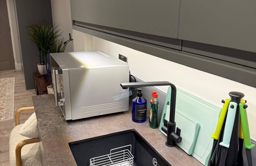 Oadby Apartment | The EcoStay Apartment