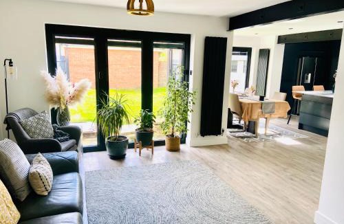 Ely House | The Ely Retreat