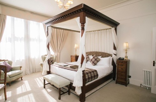 Uppingham Hotel | The Falcon Hotel