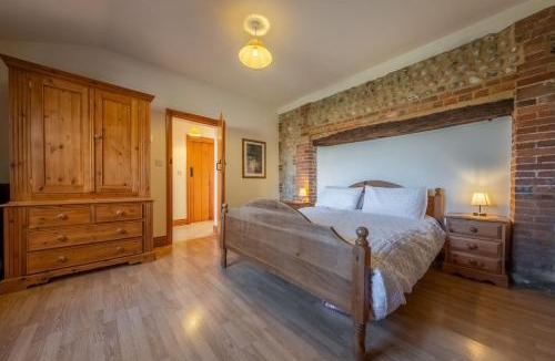 Aldborough House | The Felmingham