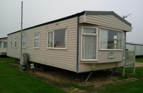Ingoldmells Resort | The Grange Ingoldmells Balmoral II 6 berth central heated