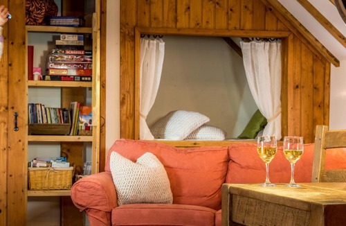 Lincoln House | The Hayloft and Bothy at the Manor House Stables - TWO units in Martin near Woodhall Spa - Dogs Welcome!