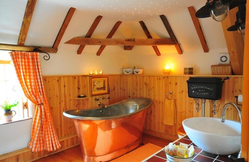 Lincoln House | The Hayloft and Bothy at the Manor House Stables - TWO units in Martin near Woodhall Spa - Dogs Welcome!