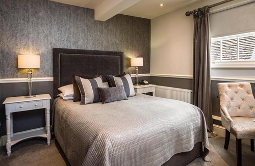 Uppingham Hotel | The Lake Isle Restaurant with rooms