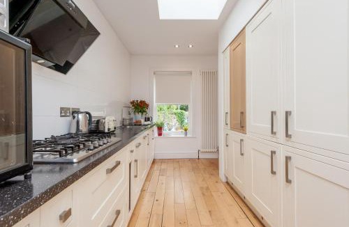 Duddingston House | The Lochside House Residence