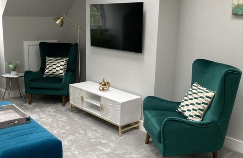 Bootham Apartment | The Loft, Bootham House - luxury city centre apartment with parking space