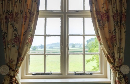 Knipton House | The Manners | Sleeps 20 | Private Bar/Dining