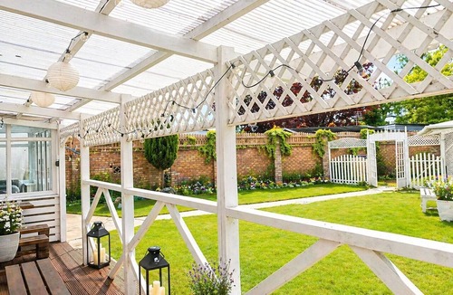 Spalding House | The Manor House | Villa style | Large Driveway