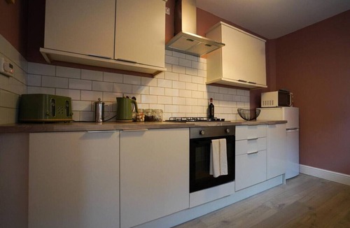 Lincoln House | The Maple House common views, central Lincoln